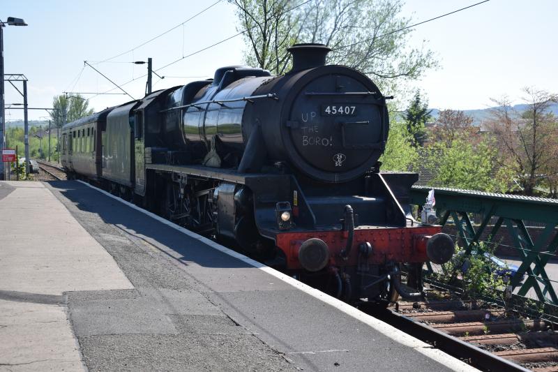 45407 Dumbarton East on 5Z29 9 May 2016: Black 5 #45407 with Photo of 45407 Dumbarton East on 5Z29 9 May 2016