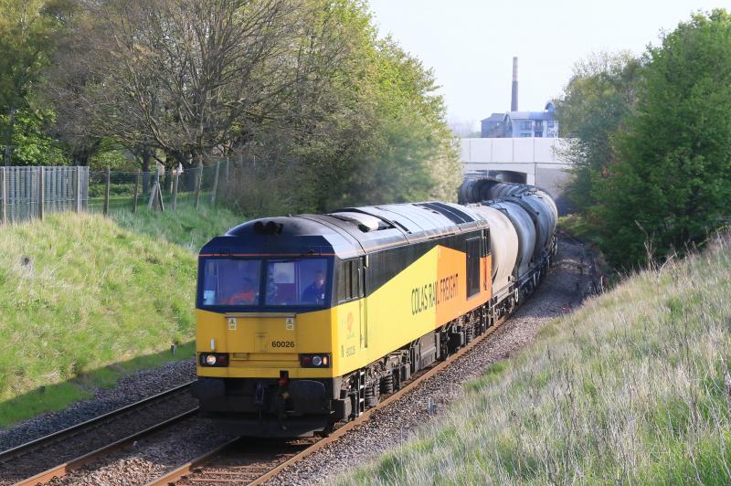 6D62: 60026 0n 6D62 07.47 Oxwellmains to Viewpark cement passing Peffermill Playing Fields on 10/05/2016 Photo of 6D62