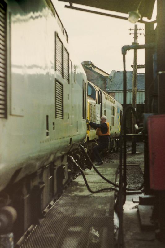 37375 & 080 being fuelled at Grangemouth Shed: 37375 & 080 being fuelled at Grangemouth Shed Photo of 37375 & 080 being fuelled at Grangemouth Shed