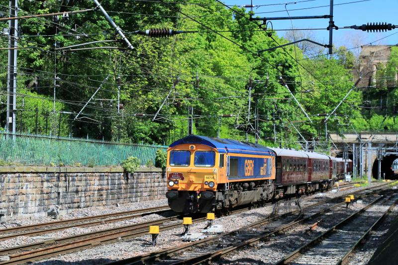 1H89: 66737 on 1H89 13.44 Edinburgh to Boat of Garten passing through Princes St Gardens on 23/05/2016 Photo of 1H89