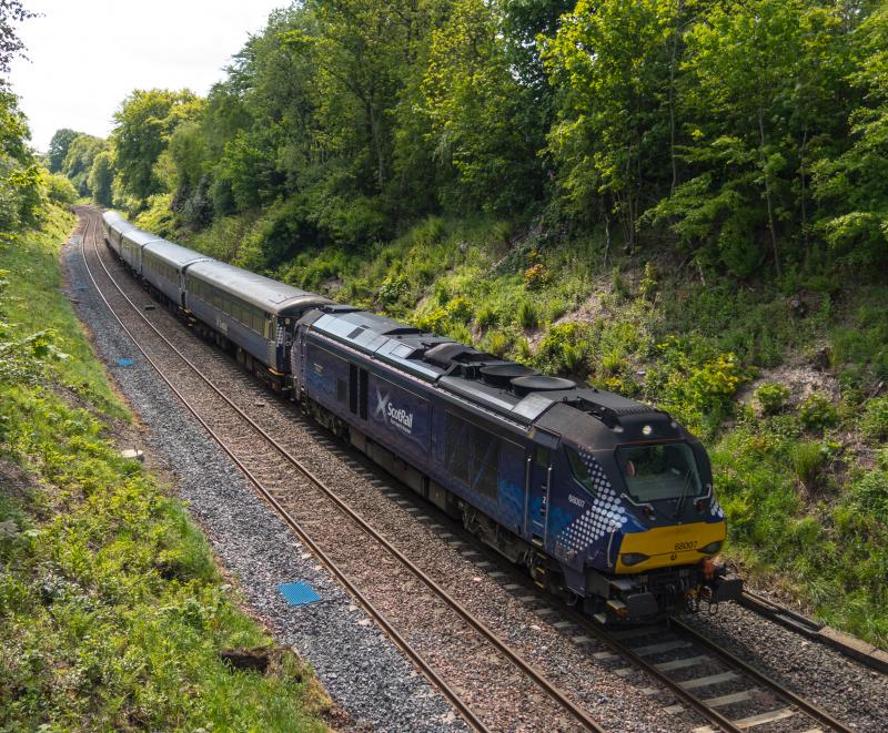 68007 passes Castlecary with 5G13 for Edinburgh. 30.5.16: 68007 passes Castlecary with 5G13 for Edinburgh. 30.5.16 Photo of 68007 passes Castlecary with 5G13 for Edinburgh. 30.5.16