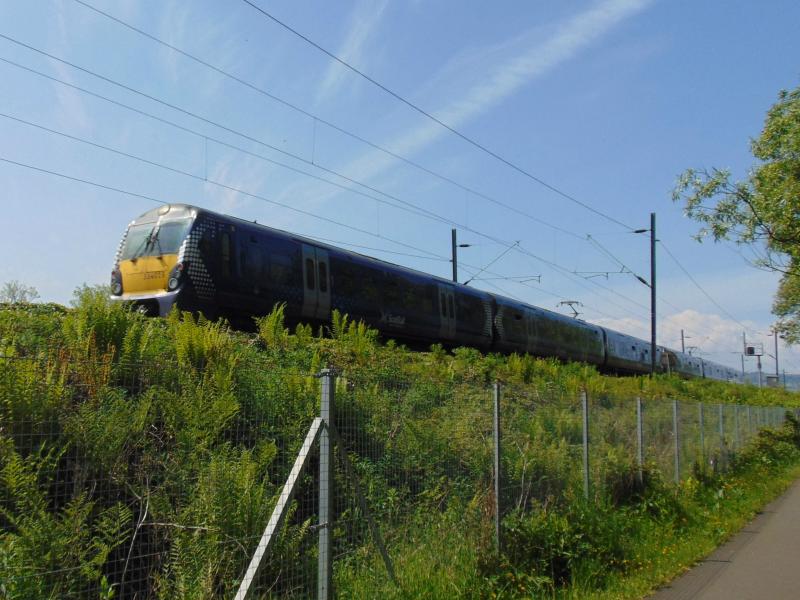 2x Class 334s at Milton: A pair of Class 334 units is seen at Milton on Sunday 29th May 2016 with the 2H87 09:38 Edinburgh Waverley to Helensburgh Central. Photo of 2x Class 334s at Milton