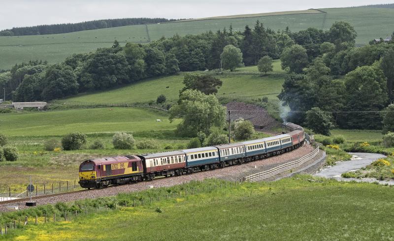67022 NORTH OF FOUNTAINHALL 18.6.16.jpg: Photo of 67022 NORTH OF FOUNTAINHALL 18.6.16.jpg