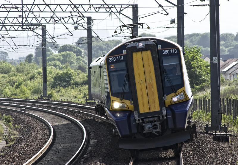 Photo of 380110 PRESTONPANS 18.6.16.jpg