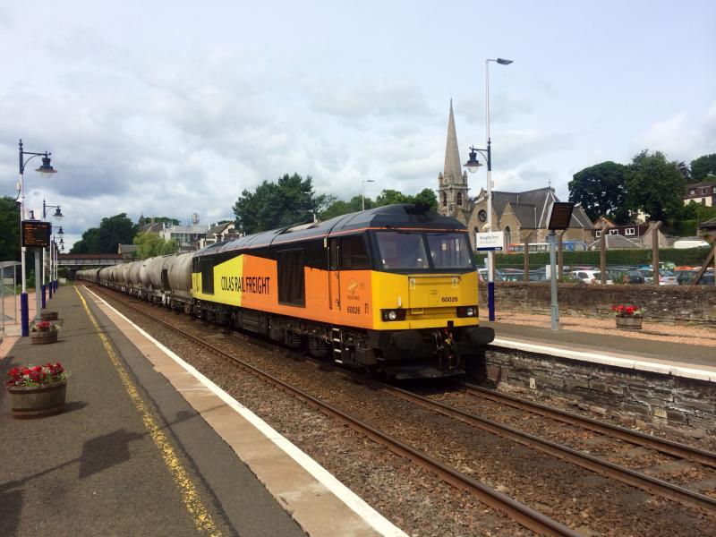60026 6A65 060716 Broughty Ferry: 60026 with cement to Aberdeen passes Broughty Ferry Photo of 60026 6A65 060716 Broughty Ferry