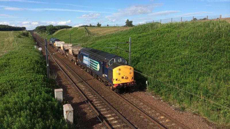 37603 57003 6M50 070716 Carstairs: Photo of 37603 57003 6M50 070716 Carstairs