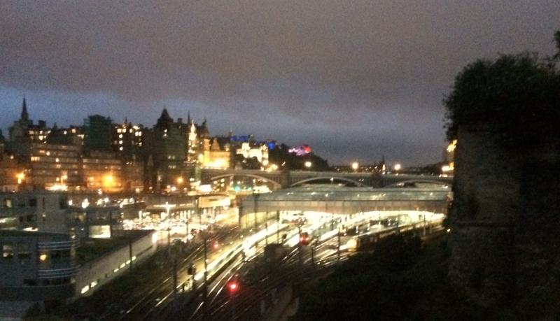 37025 1Z38 160716 Edinburgh: Photo of 37025 1Z38 160716 Edinburgh