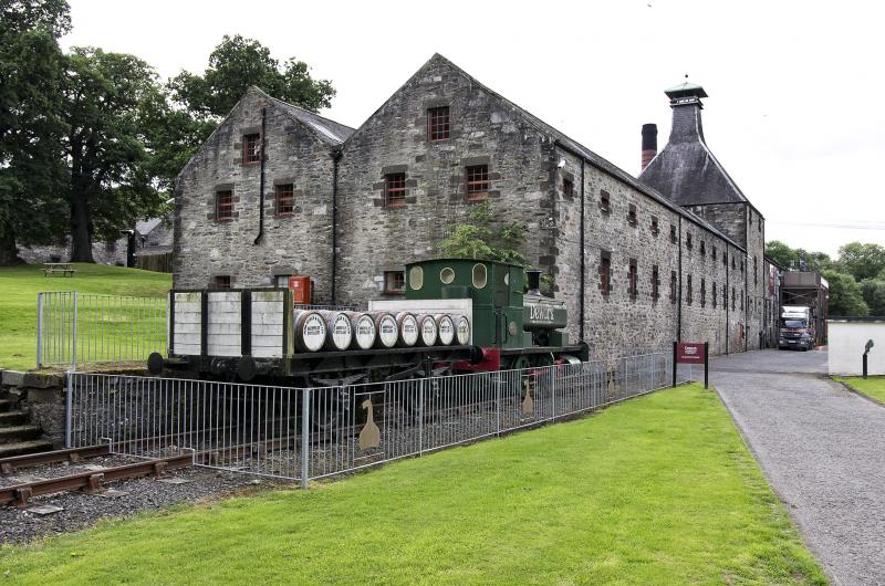 DAILUAINE AT DEWARS DISTILLERY ABERFELDY 19.7.16.jpg: STILL BUSY! Photo of DAILUAINE AT DEWARS DISTILLERY ABERFELDY 19.7.16.jpg