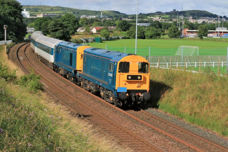 20's on the Sub in full sun.: 20205 + 20189 (with 41001 on the rear) on 5M20 08.40 Boness Jn Exchange siding to York Loop (Holgate) passing Peffermill Playing fields on 25/07/2016 Photo of 20's on the Sub in full sun.