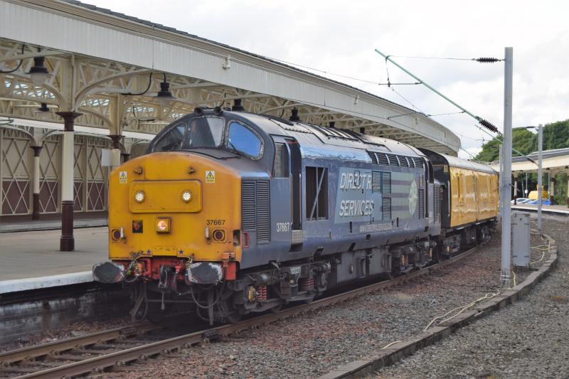 37667 at Wemyss Bay: 37667 on PLPR2 at Wemyss Bay, evening of 5 August 2016 Photo of 37667 at Wemyss Bay