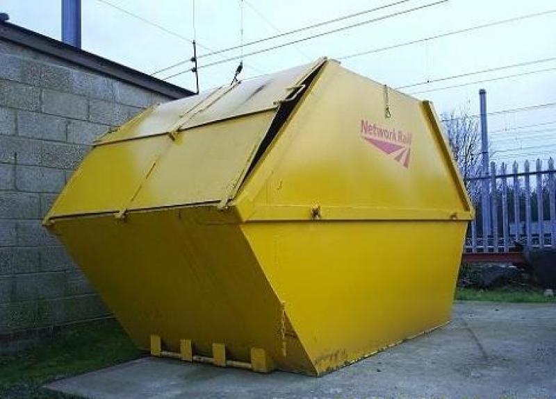 NR Skip: An exclusive shot of the first Network Rail liveried skip... Photo of NR Skip