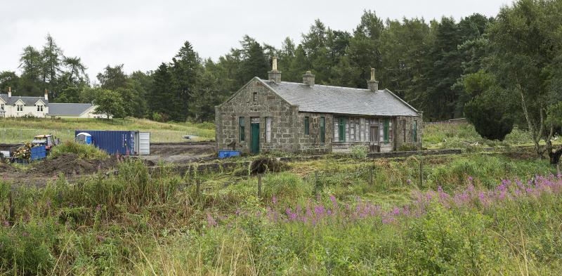 GOSE 11.8.16 A.jpg: NICE TO SEE GRANTOWN ON SPEY EAST AGAIN AS IT EMERGES FROM THE JUNGLE THAT OBSCURED IT FOR MANY YEARS. Photo of GOSE 11.8.16 A.jpg