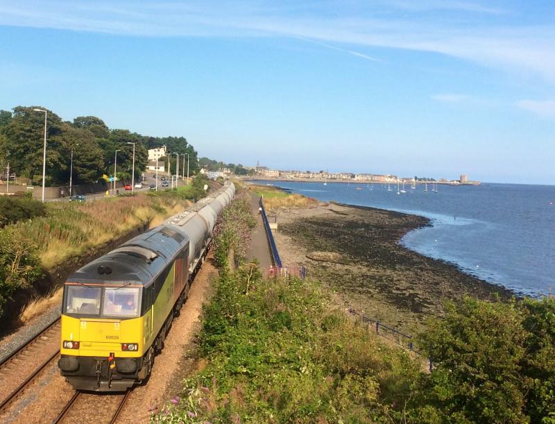 60026 6B32 150816 West Ferry: Photo of 60026 6B32 150816 West Ferry