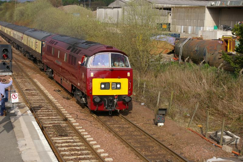 Western Scot: Western passing Cumbernauld - 3rd May 2008 Photo of Western Scot