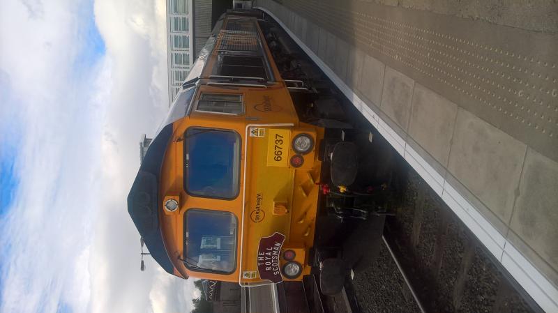 66737: 66737 rests at Perth with Royal Scotsman Photo of 66737