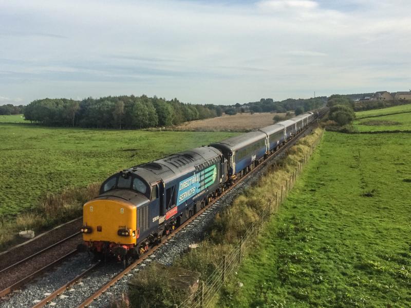 37610 5Z99 Fife Circle ECS Greenhill 230916: My lords! 37610 rescues 68007 after it failed near Burntisland Photo of 37610 5Z99 Fife Circle ECS Greenhill 230916