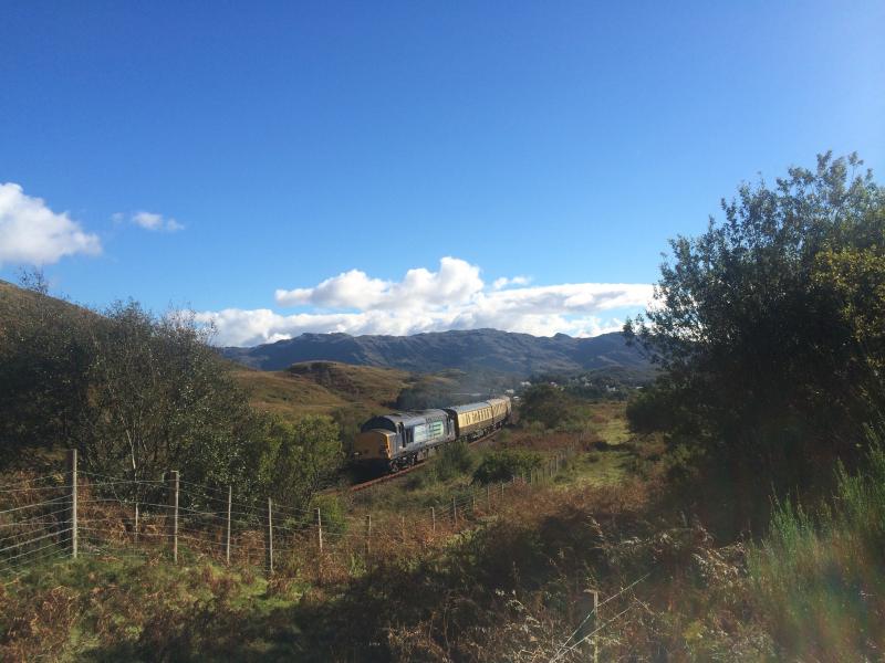 37612 37601 011016 Morar: Photo of 37612 37601 011016 Morar