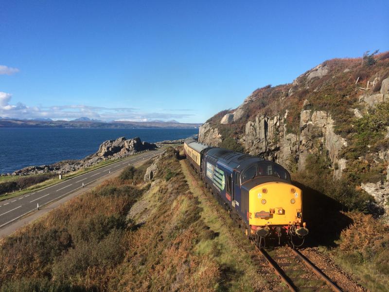 37601 37612 011016 Mallaig: Photo of 37601 37612 011016 Mallaig