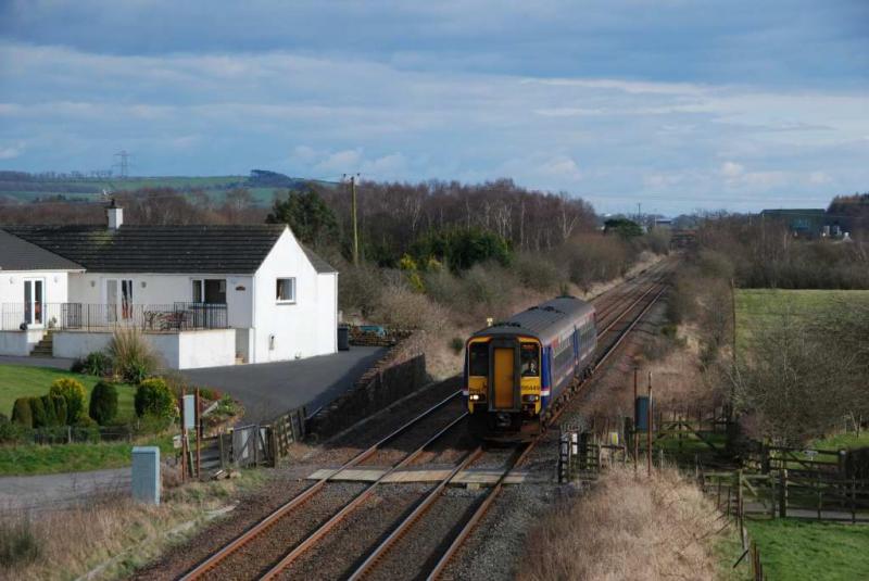 156 449: 156 449 passes Greenlea on 19/03/08 with the 15.00 Carlisle - Glasgow Cent. Photo of 156 449