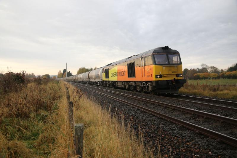 6H51 Oxwellmains - Inverness: 60095 passing the Stanley Quarry Photo of 6H51 Oxwellmains - Inverness