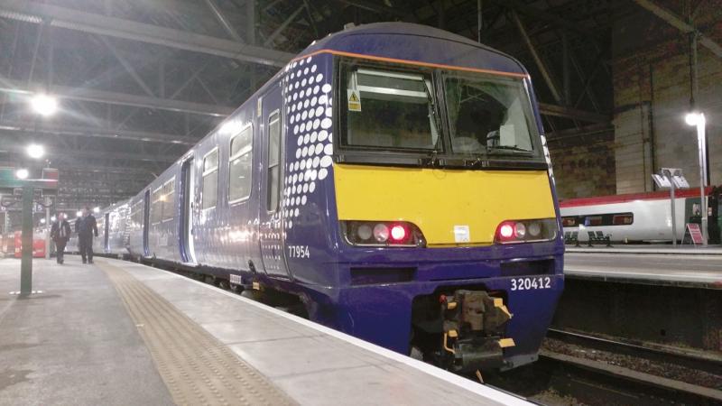 Photo of SR Saltire 320412 at Glasgow Central | 07-11-16