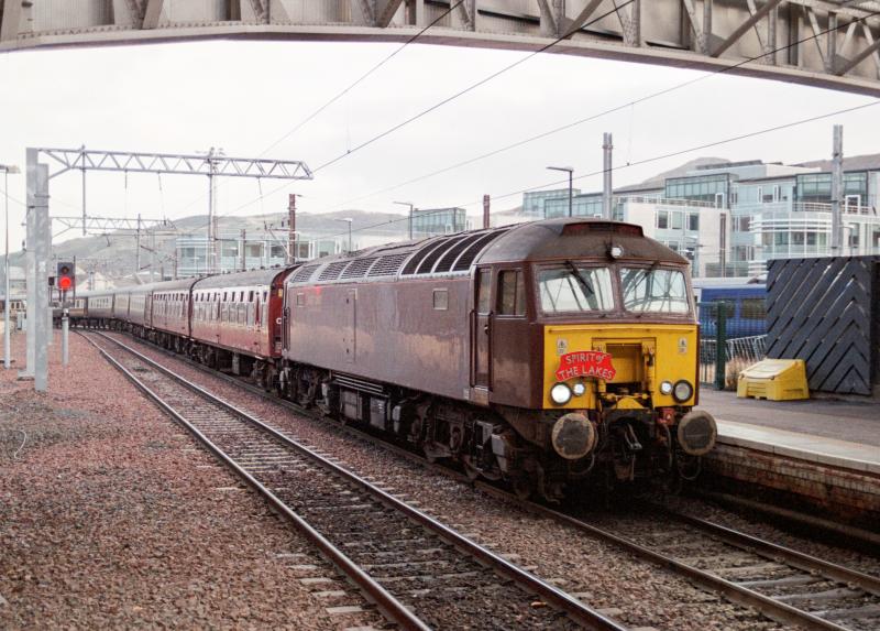 57313 approaching Edinburgh Waverley: Class 57 No. 57313 on West Coast Photo of 57313 approaching Edinburgh Waverley
