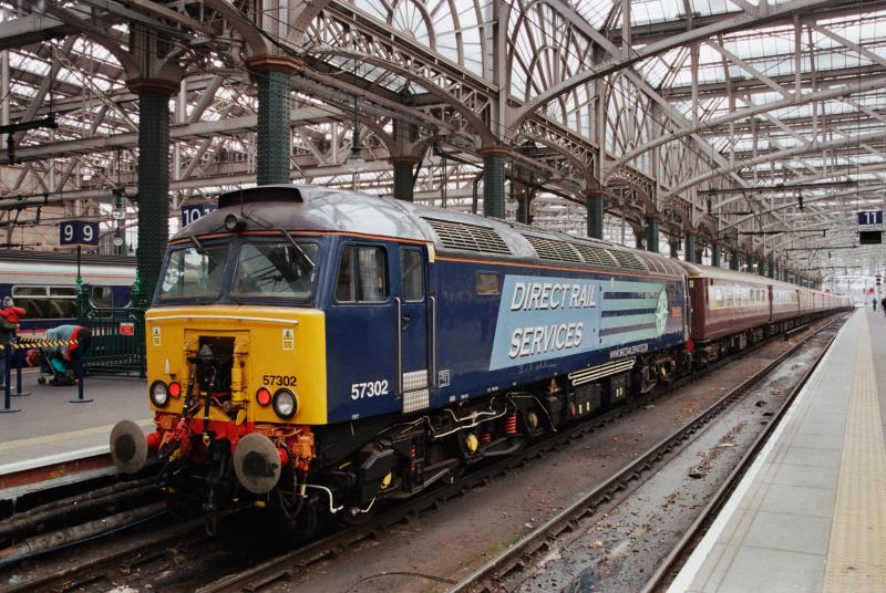 57302 'Chad Varah' at Glasgow Central: 1153 Glasgow Central to Ardlui (Northern Belle) 13 December 2016 Photo of 57302 'Chad Varah' at Glasgow Central