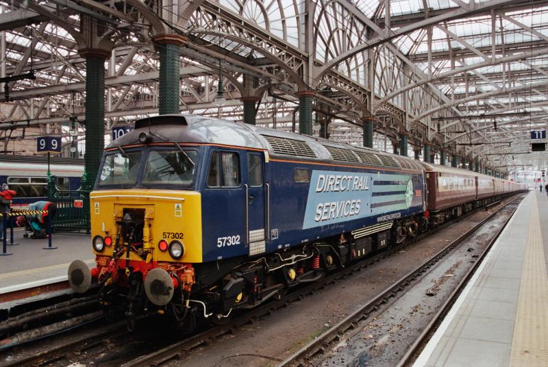 Photo of 57302 'Chad Varah' at Glasgow Central