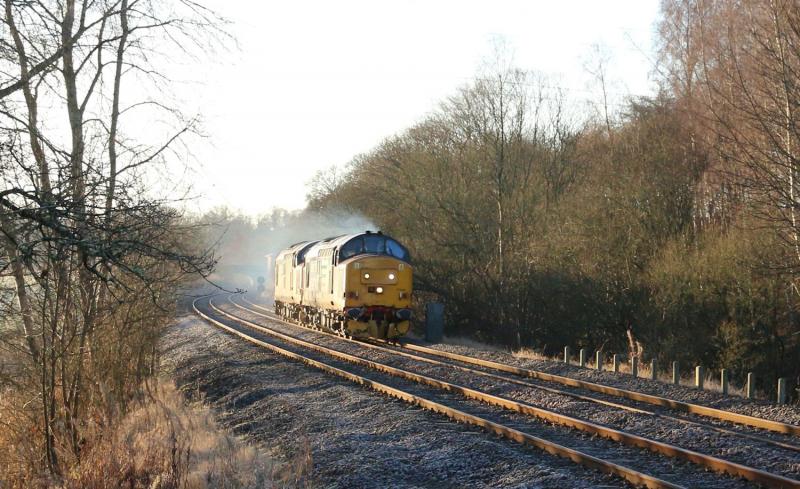 0Z37 to Inverness: Clagging past Luncarty Photo of 0Z37 to Inverness