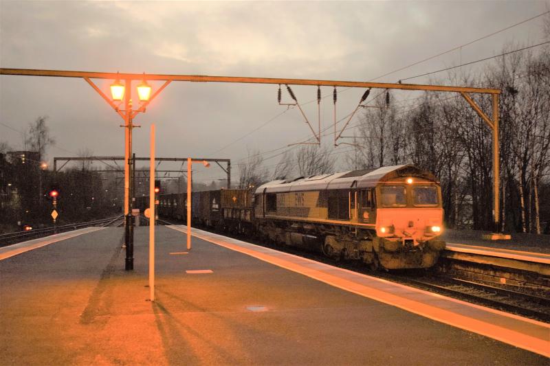 Glen Douglas - Fenny Compton: EWS liveried Class 66 66113 heads east through Dumbarton Central on 6.1.17 Photo of Glen Douglas - Fenny Compton