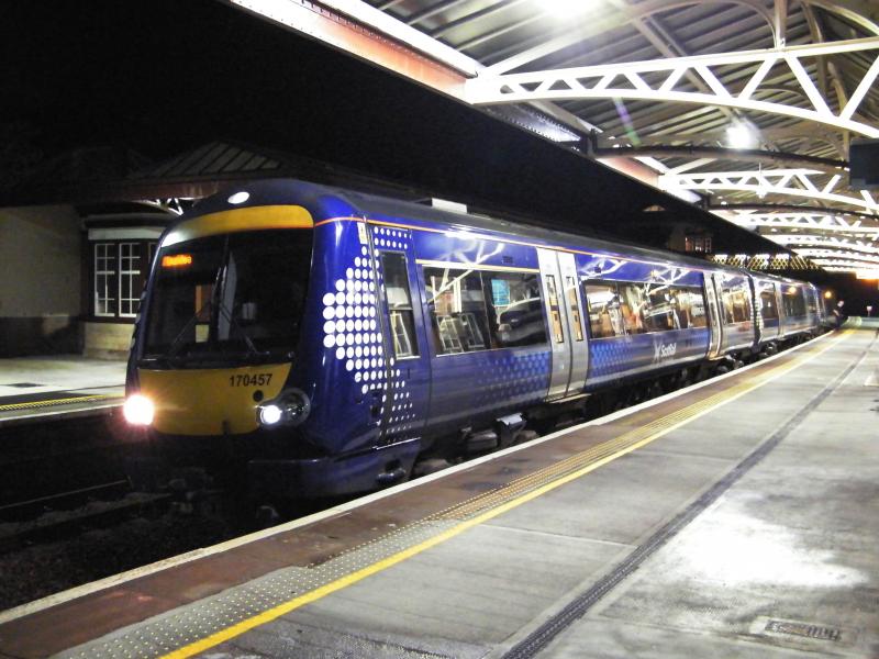 Midnight 170457 @ Gleneagles - 20 January 2017: The '2N49', Glasgow Queen Street to Dundee, at 23.53 hours Photo of Midnight 170457 @ Gleneagles - 20 January 2017