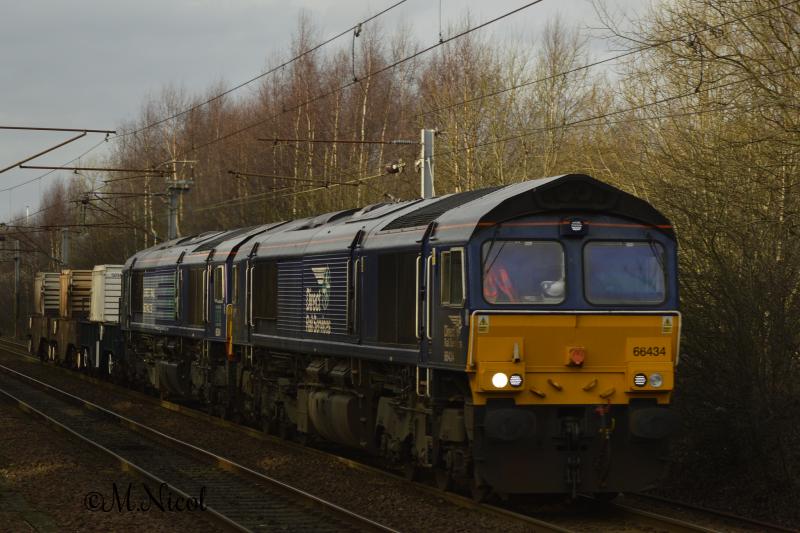 Hunterston Flasks: DRS 66434&66304 Work 633C 1217 Hunterston Ll Drs to Sellafield B.N.F. Photo of Hunterston Flasks