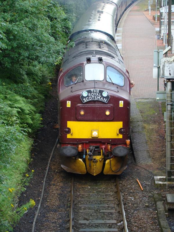 37248 Departs Helensburgh Upper: 1H87 Royal Scotsman Bridge of Orchy to Weymss Bay Departs Helensburgh Upper 0948hrs 10/08/2008 (16mins late) Photo of 37248 Departs Helensburgh Upper
