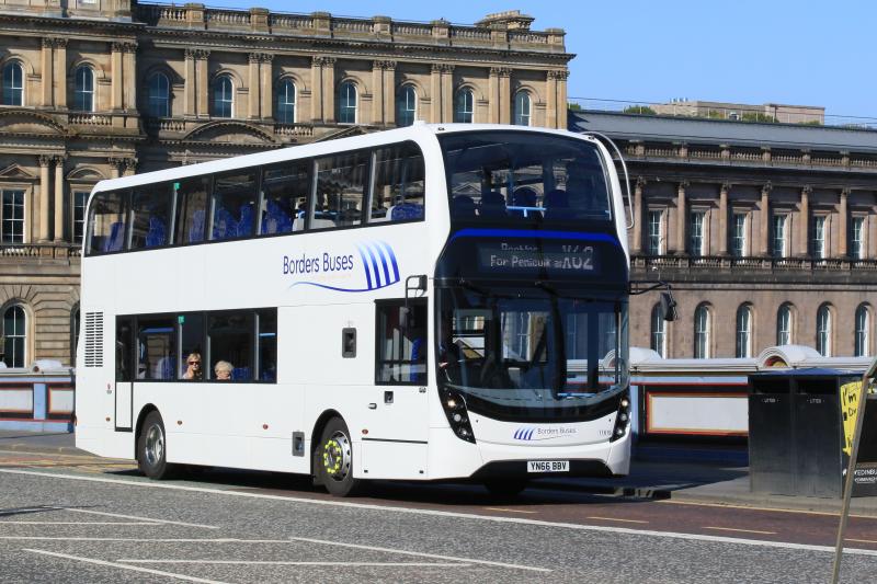 New Kit for Borders Buses: Newish kit on the X62 to Peebles Photo of New Kit for Borders Buses