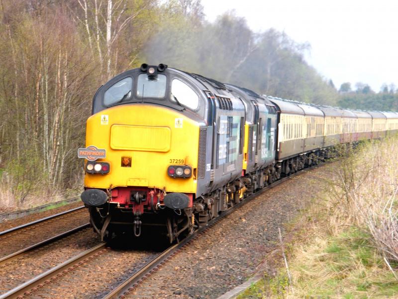 37259 and 37609 @ Gleneagles - 17 April 2017.: Double header going south, under an overcast sky, with Pathfinder Tours 'Spring Highlander' special Photo of 37259 and 37609 @ Gleneagles - 17 April 2017.