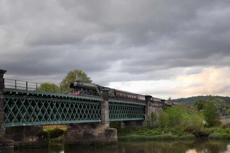 60103 at Stirling 14 May 2017: A3 60103 Flying Scotsman on 1Z63 crosses the River Forth on the Approach to Stirling running about 1 min late. Photo of 60103 at Stirling 14 May 2017