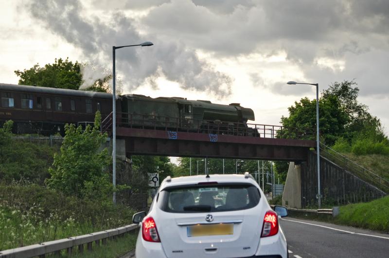 ALLOA.jpg: A LUCKY SHOT FROM CAR APPROACHING ALLOA Photo of ALLOA.jpg