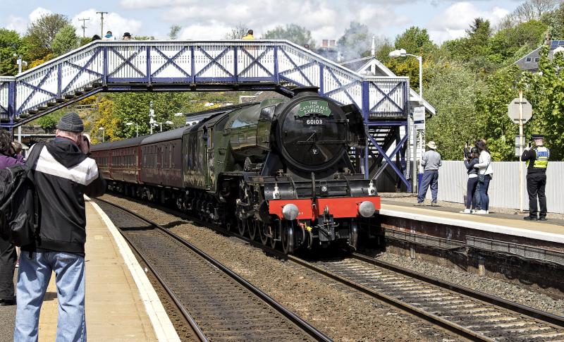 NORTH QUEENSFERRY 1.jpg: A FEW SHOTS FROM FLYING SCOTSMAN'S 2 VISITS TO FIFE ON 14.5.17 Photo of NORTH QUEENSFERRY 1.jpg