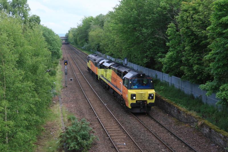 0Z61: 70802 + 56302 on 0Z61 14.02 Oxwellmains to Grangemouth approaching Niddrie West Jct on21/05/2017 Photo of 0Z61