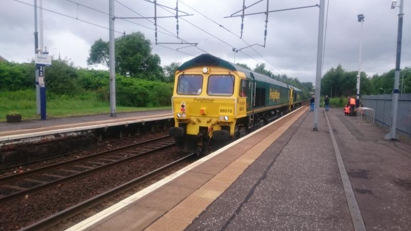 66510/509 at Holytown: 66510/509 at Holytown Station with a Coatbridge FLT to Millerhill light engine move (12.06.17). Photo of 66510/509 at Holytown
