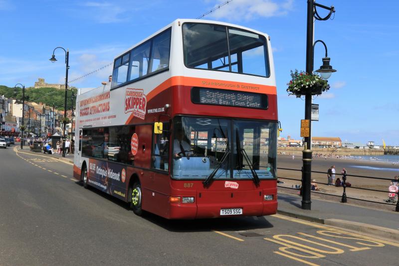 Ex Edinburgh bus 509: Ex Tour bus 509 on the sea front in Scarborough on 01/07/2017 Photo of Ex Edinburgh bus 509