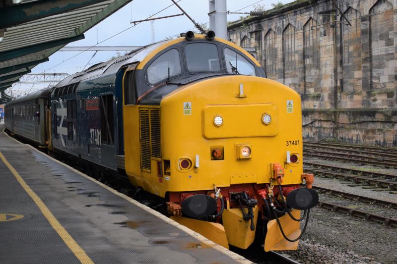 2C41 Barrow-Carlisle: DRS 37401 Mary Queen of Scots arrives at P1 at Carlisle on the 2C41 Barrow-Carlisle 22.7.17 Photo of 2C41 Barrow-Carlisle