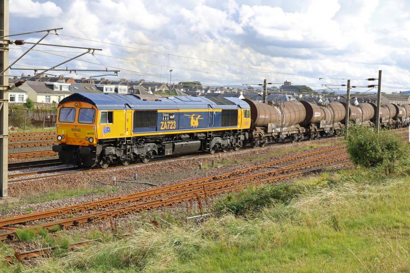 Photo of 66723/ZA723 on 6S94 ex Dollands Moor to Paper Mill at Falkland yard