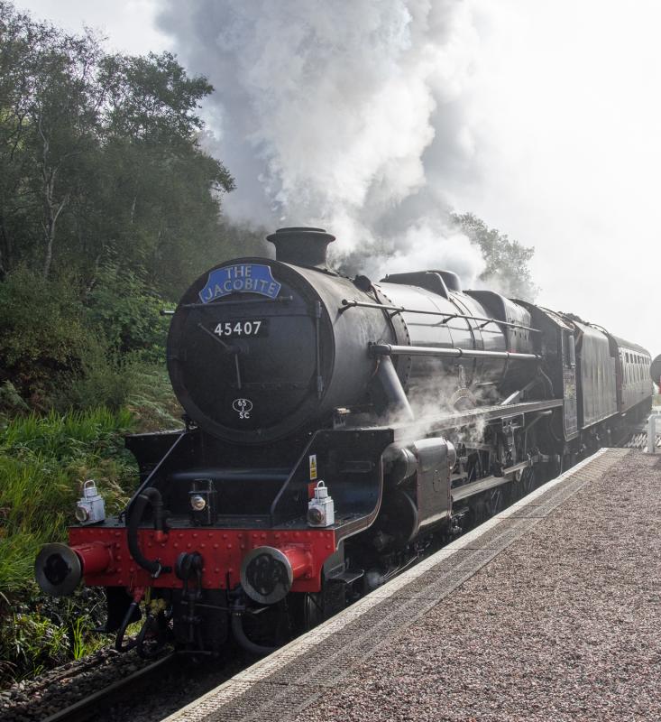 Photo of 45407 The Lancashire Fusilier.