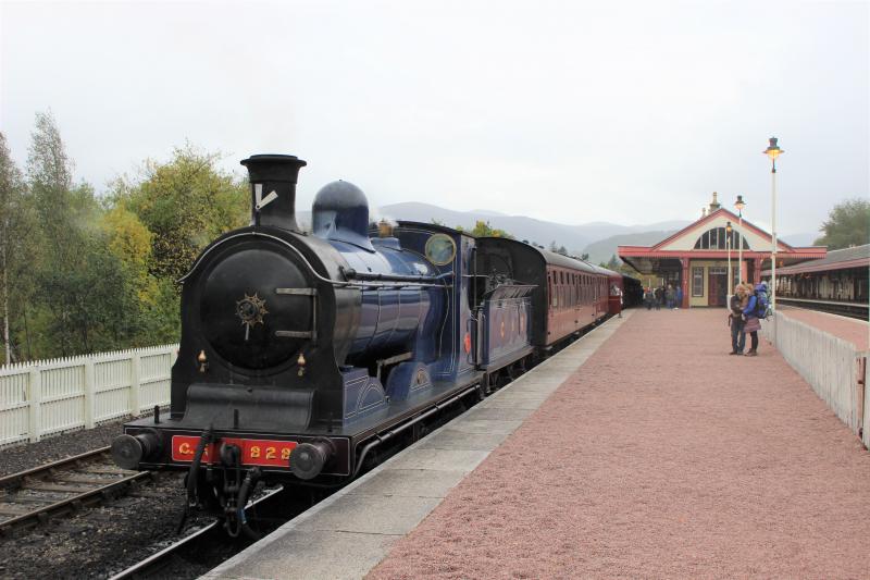 Photo of Caledonian 828 at Aviemore