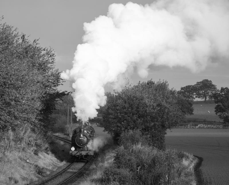 5643.: 5643 approaching Birkhill. Photo of 5643.