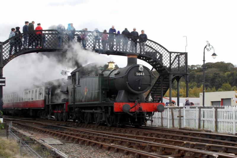 Double header: Ex gwr tank heads afternoon train during 2017 autumn steam gala Photo of Double header