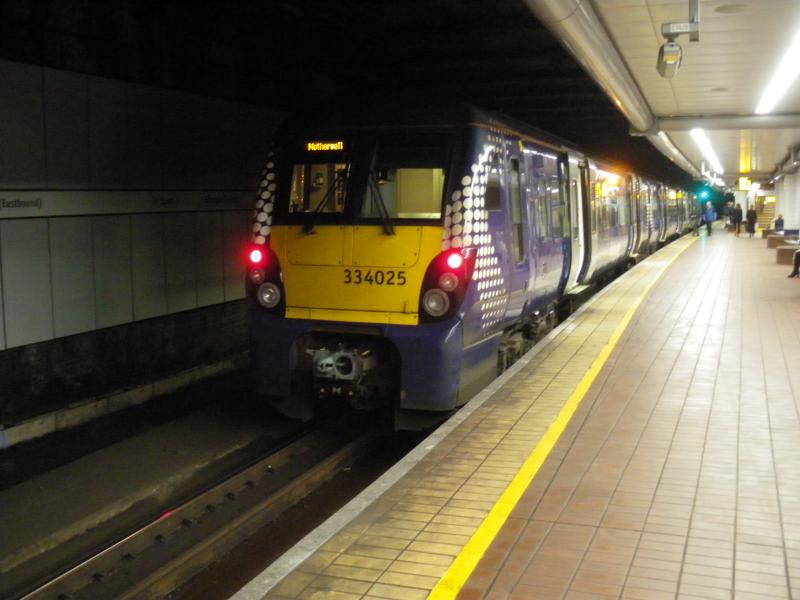 334025 Glasgow Central Low Level: Operating a Motherwell via Hamilton service 01/04/2017. Photo of 334025 Glasgow Central Low Level