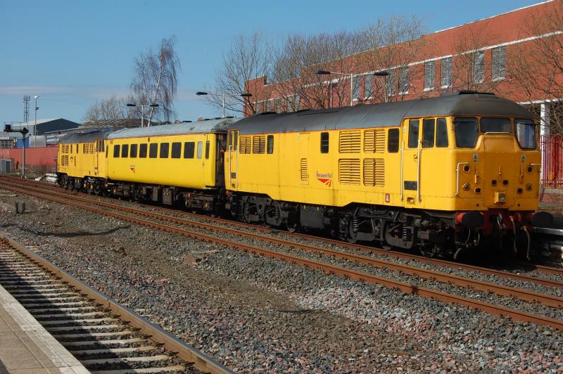 Killie Peds not Killie Pies: 31105 and 31602 await the road at Kilmarnock with an NR test train Photo of Killie Peds not Killie Pies