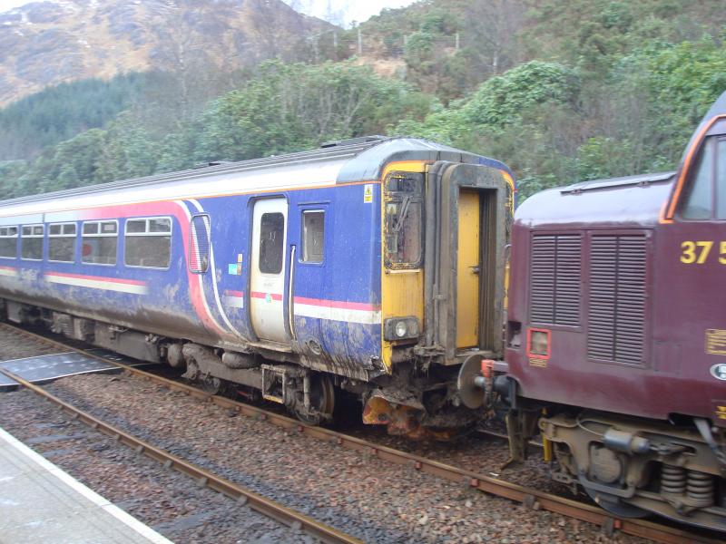 Photo of 156458 - Damage Due To Hitting Landslide on  22nd Jan 2018